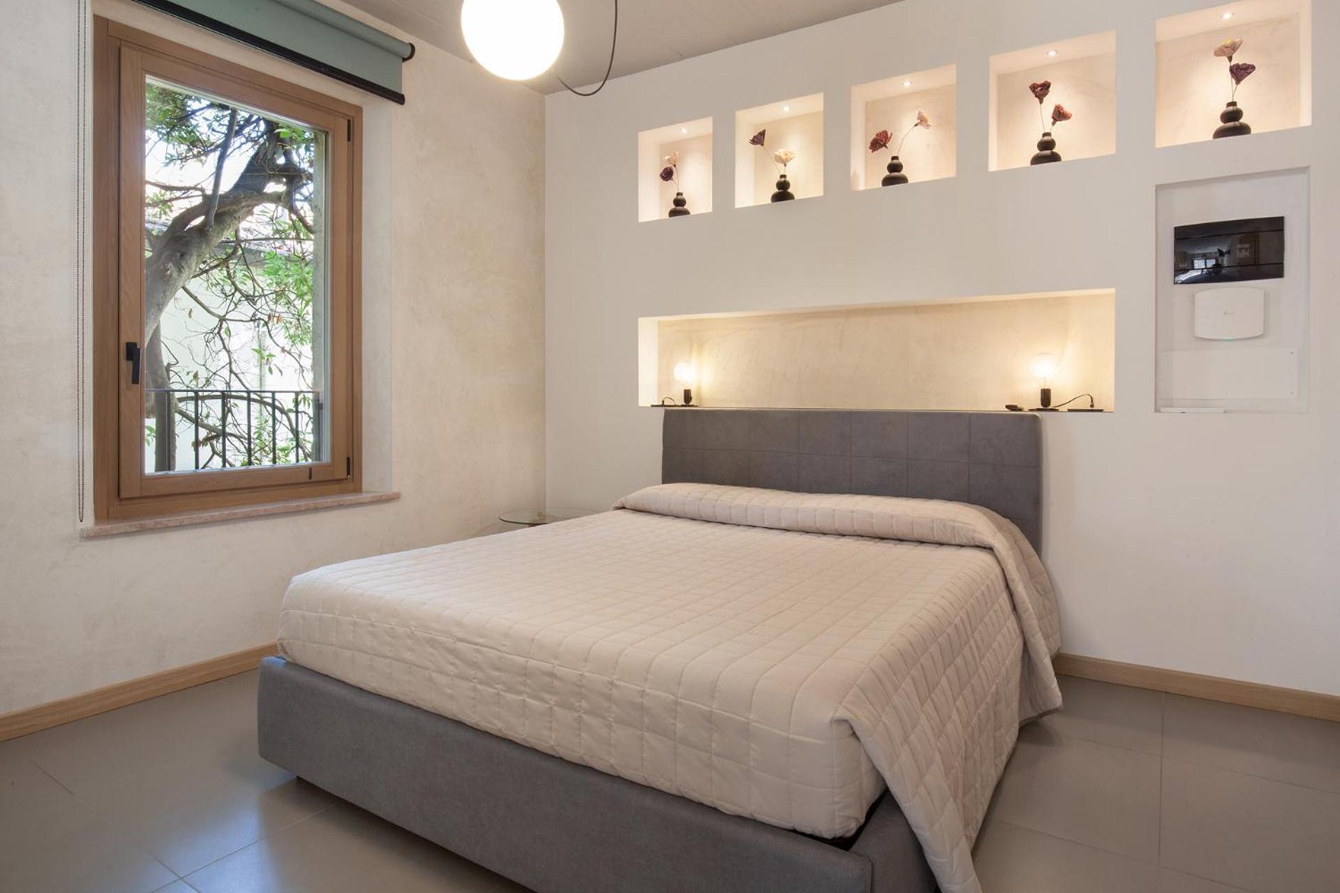 Aparthotel Residenza Vedovelli Torri Del Benaco Exterior foto